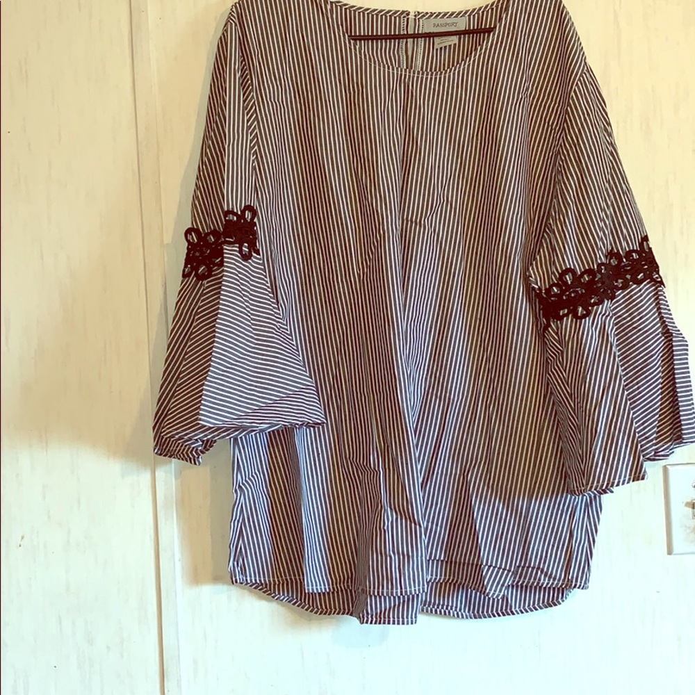 🌸2 for $10🌸 Denim and white striped top